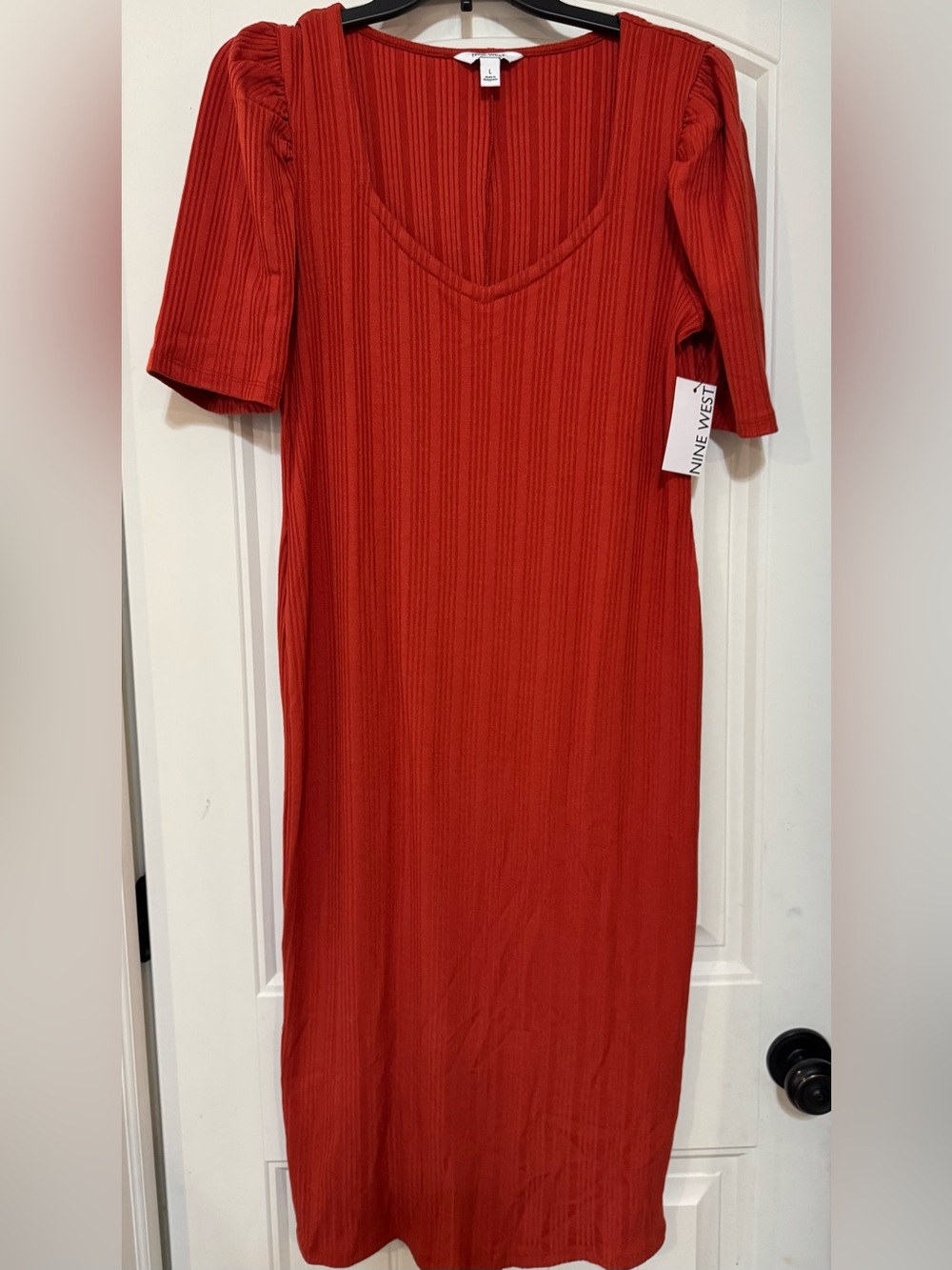 Nine West Orange-Red Ribbed V-Neck Midi Dress